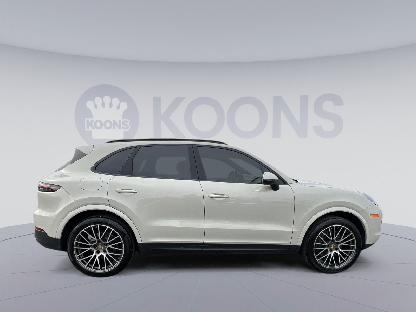 2023 Porsche Cayenne Base