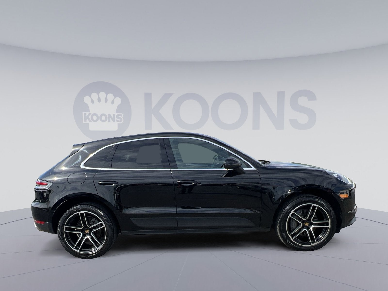 2021 Porsche Macan S - Photo 17