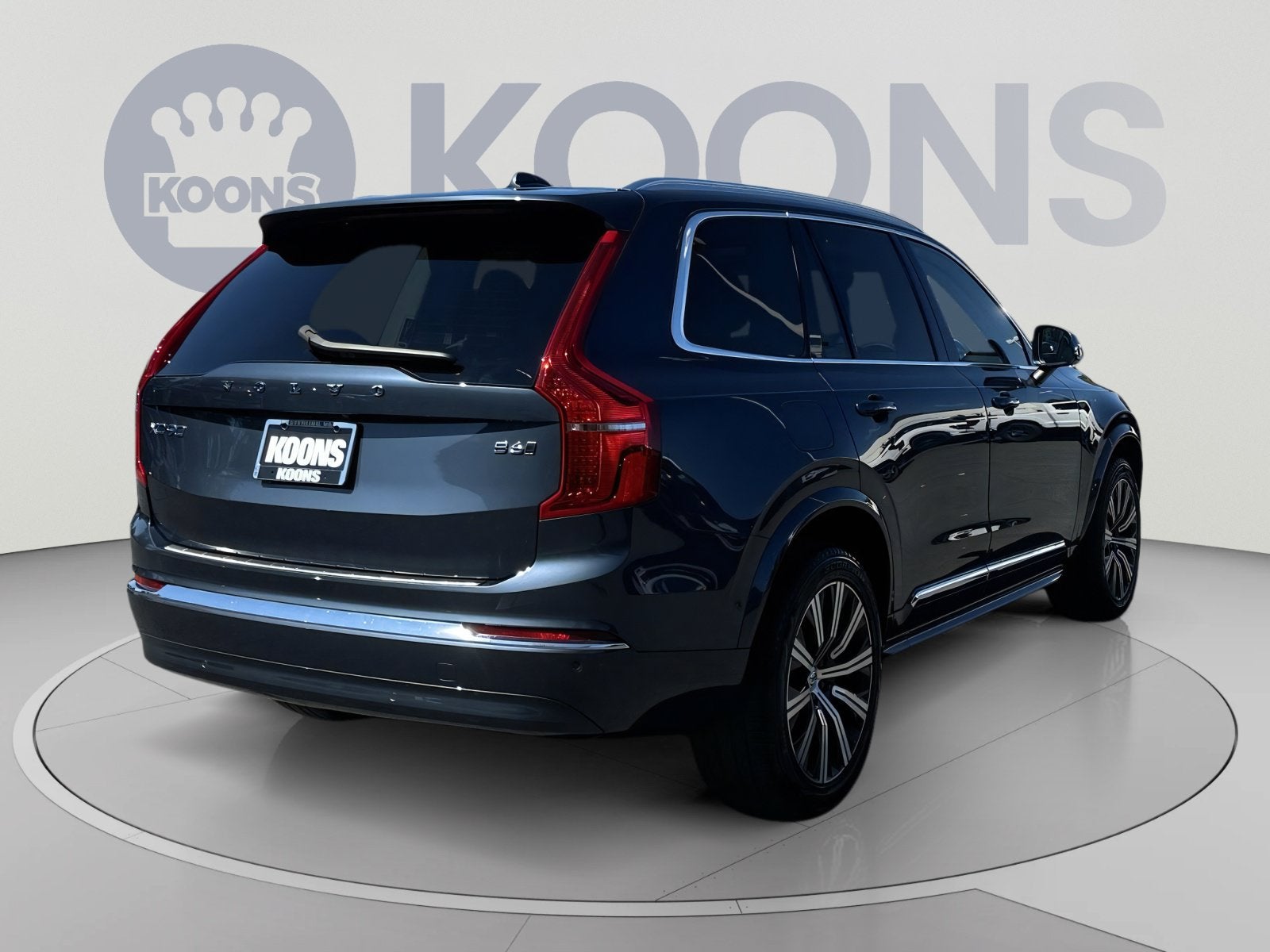 2023 Volvo XC90 B6 Plus 7-Seater