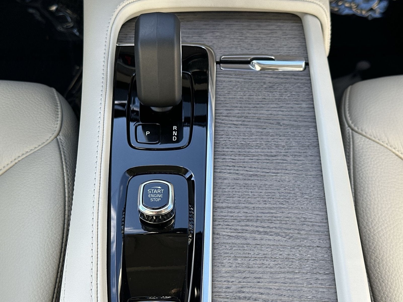 2023 Volvo XC90 B6 Plus 7-Seater
