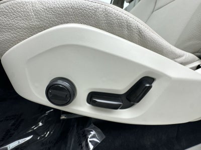 2023 Volvo XC90 B6 Core