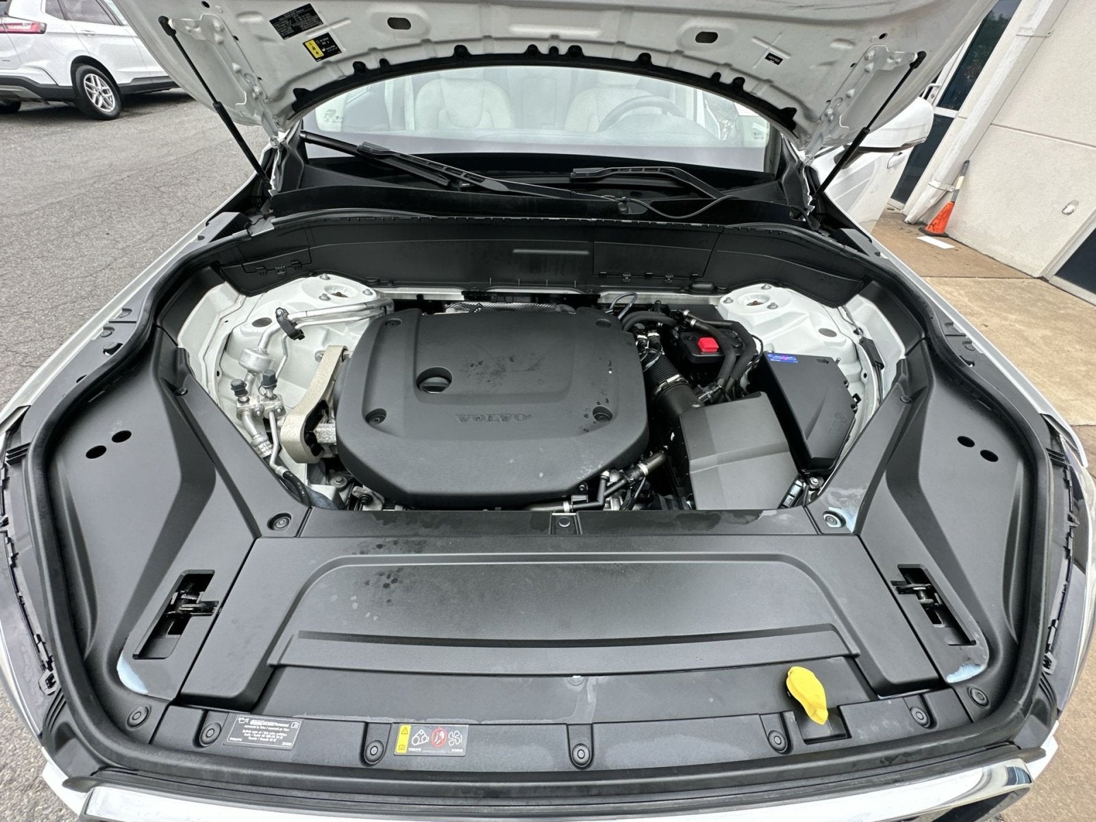 2023 Volvo XC90 B6 Core