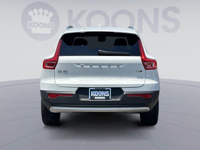 2020 Volvo XC40 Momentum