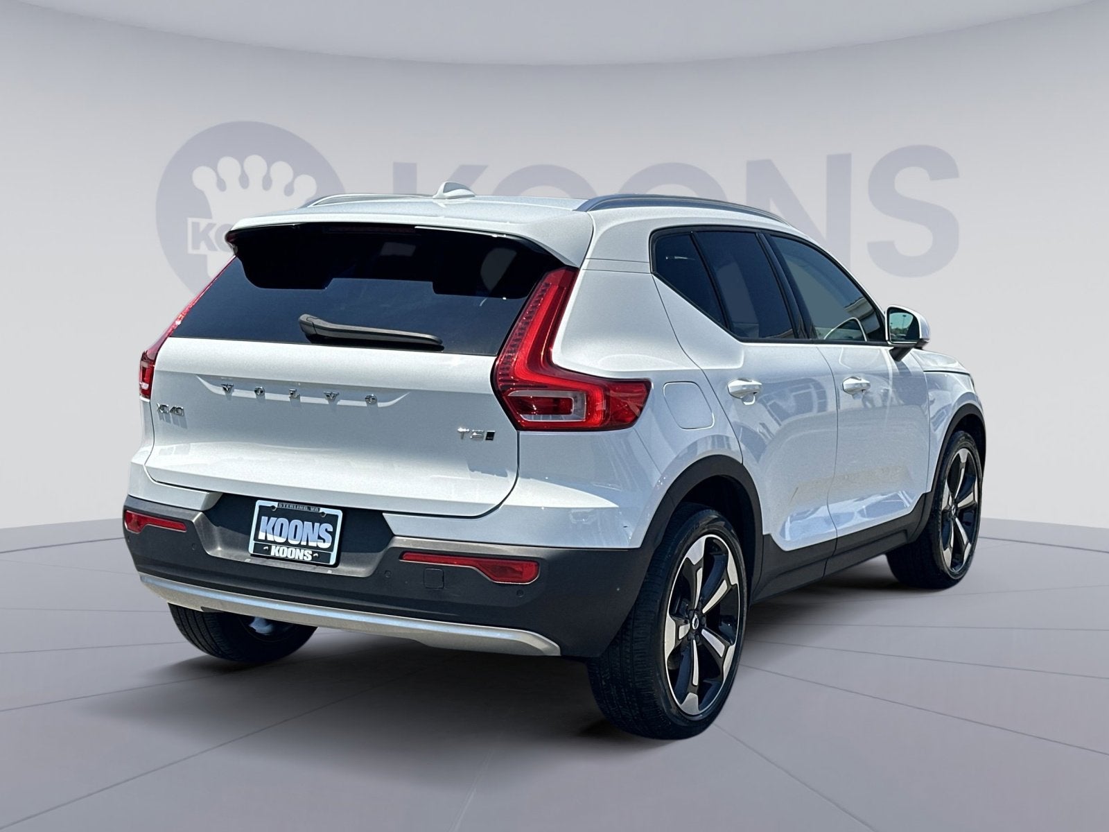 2020 Volvo XC40 Momentum