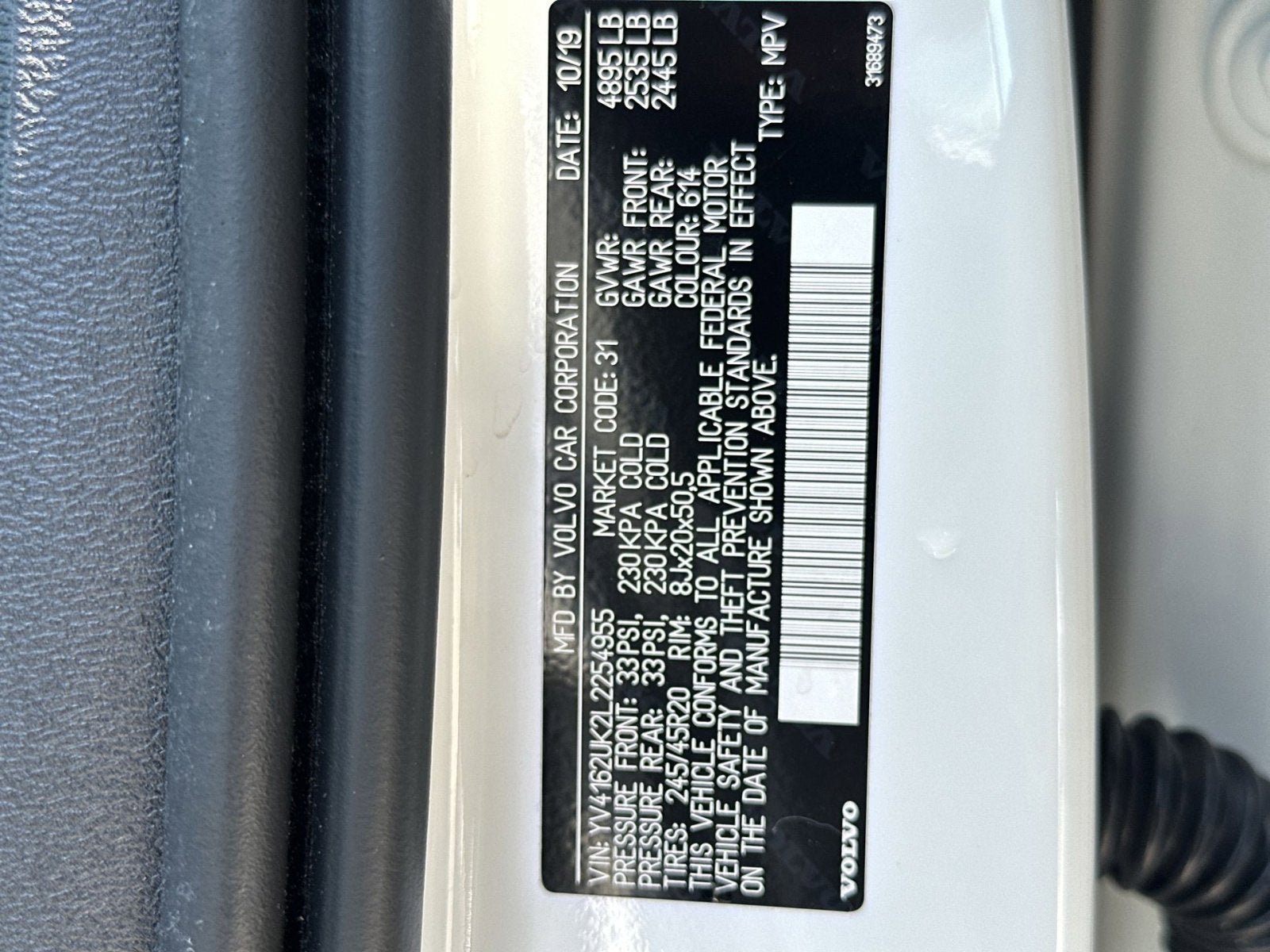 2020 Volvo XC40 Momentum