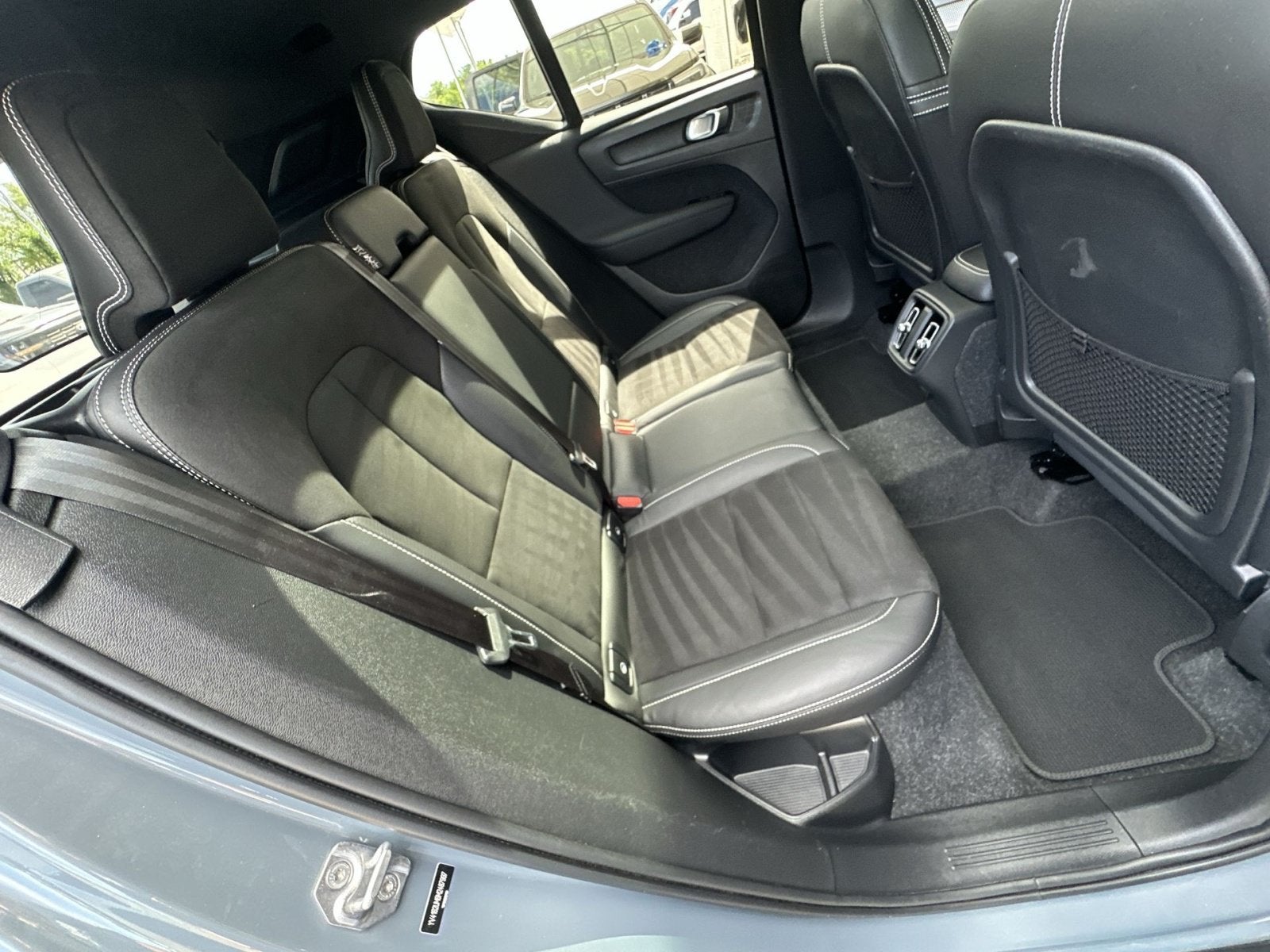 2021 Volvo XC40 R-Design