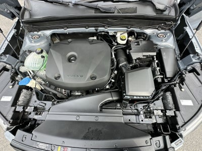 2021 Volvo XC40 R-Design