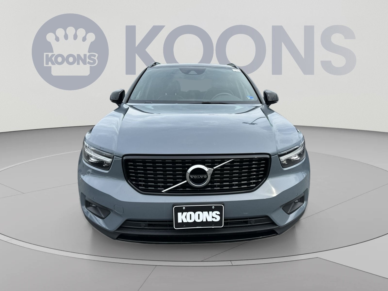 2021 Volvo XC40 R-Design