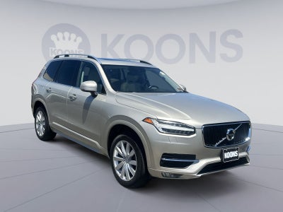 2017 Volvo XC90 T6 Momentum