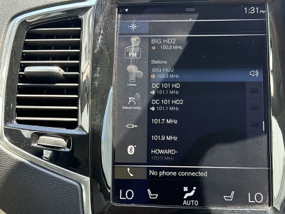 2017 Volvo XC90 T6 Momentum