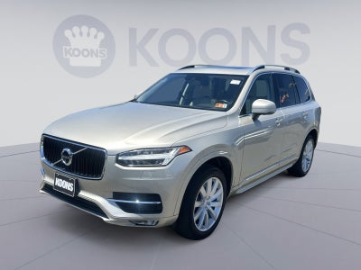 2017 Volvo XC90 T6 Momentum