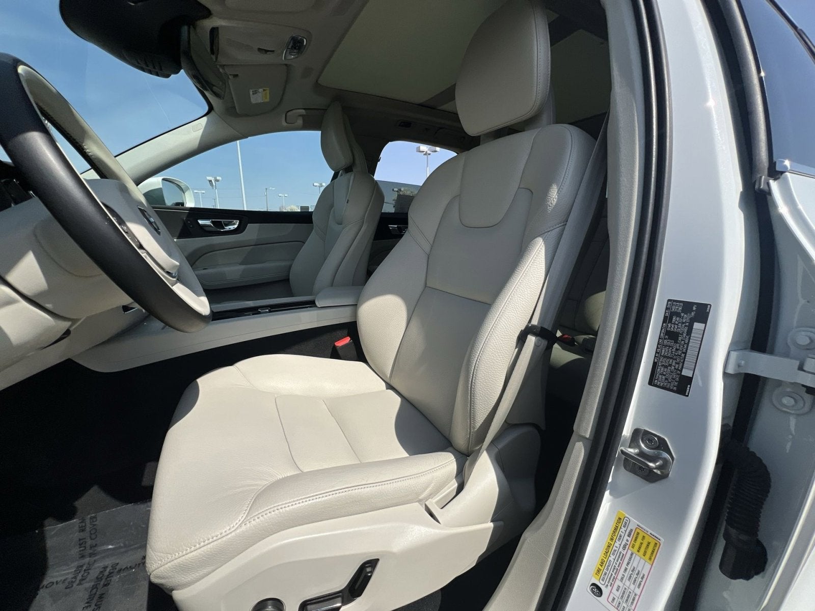 2018 Volvo XC60 T6 Momentum