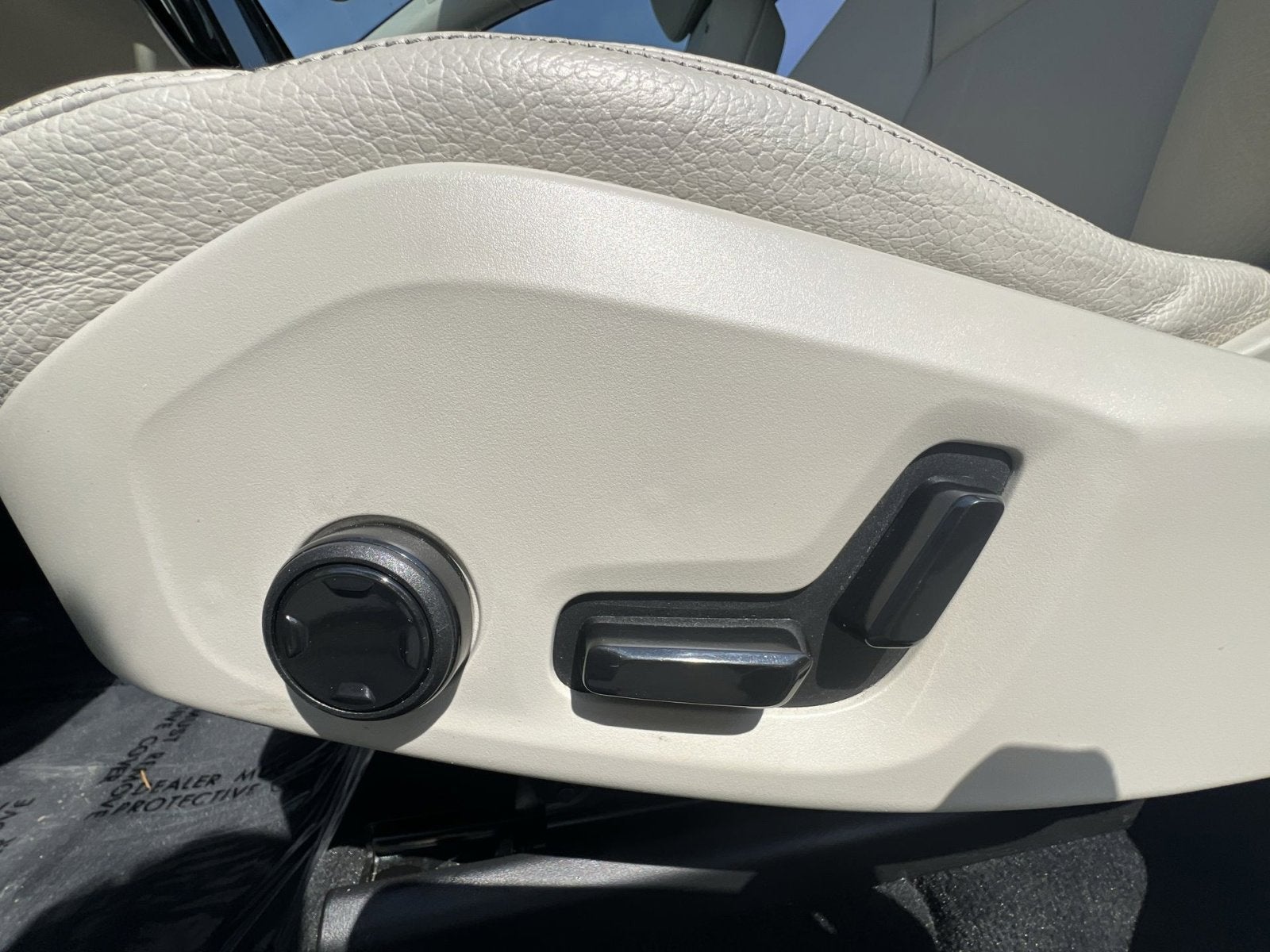 2018 Volvo XC60 T6 Momentum