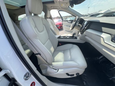 2018 Volvo XC60 T6 Momentum