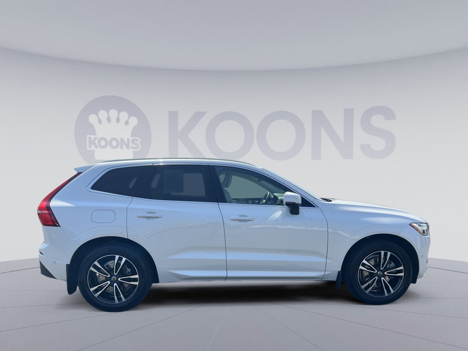 2018 Volvo XC60 T6 Momentum