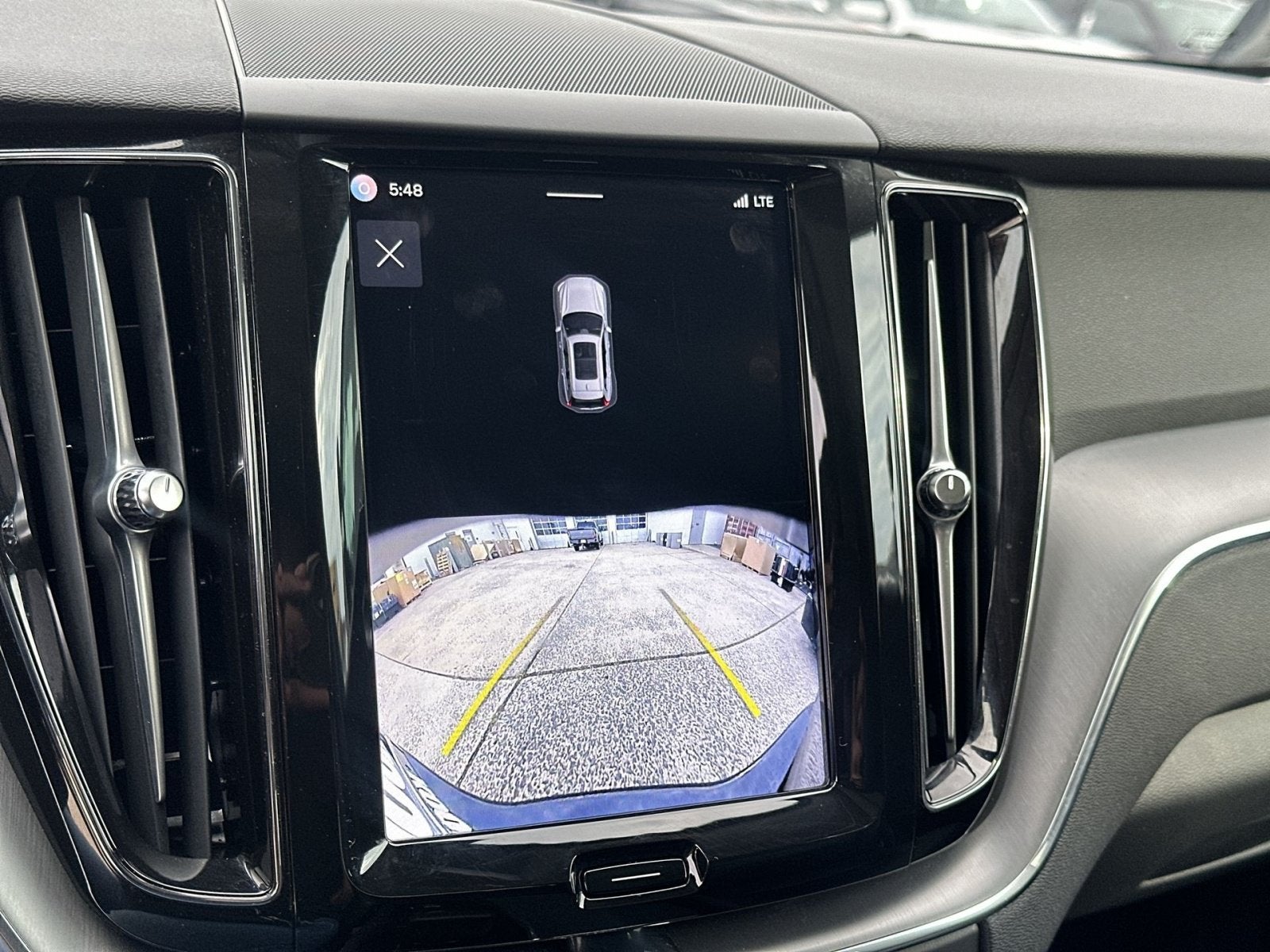 2024 Volvo XC60 B5 Core