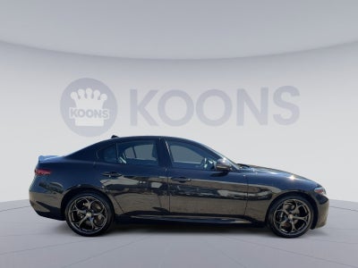 2023 Alfa Romeo Giulia Estrema