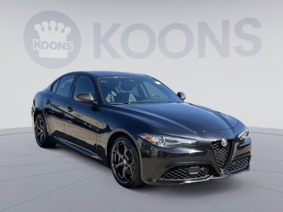 2023 Alfa Romeo Giulia Estrema