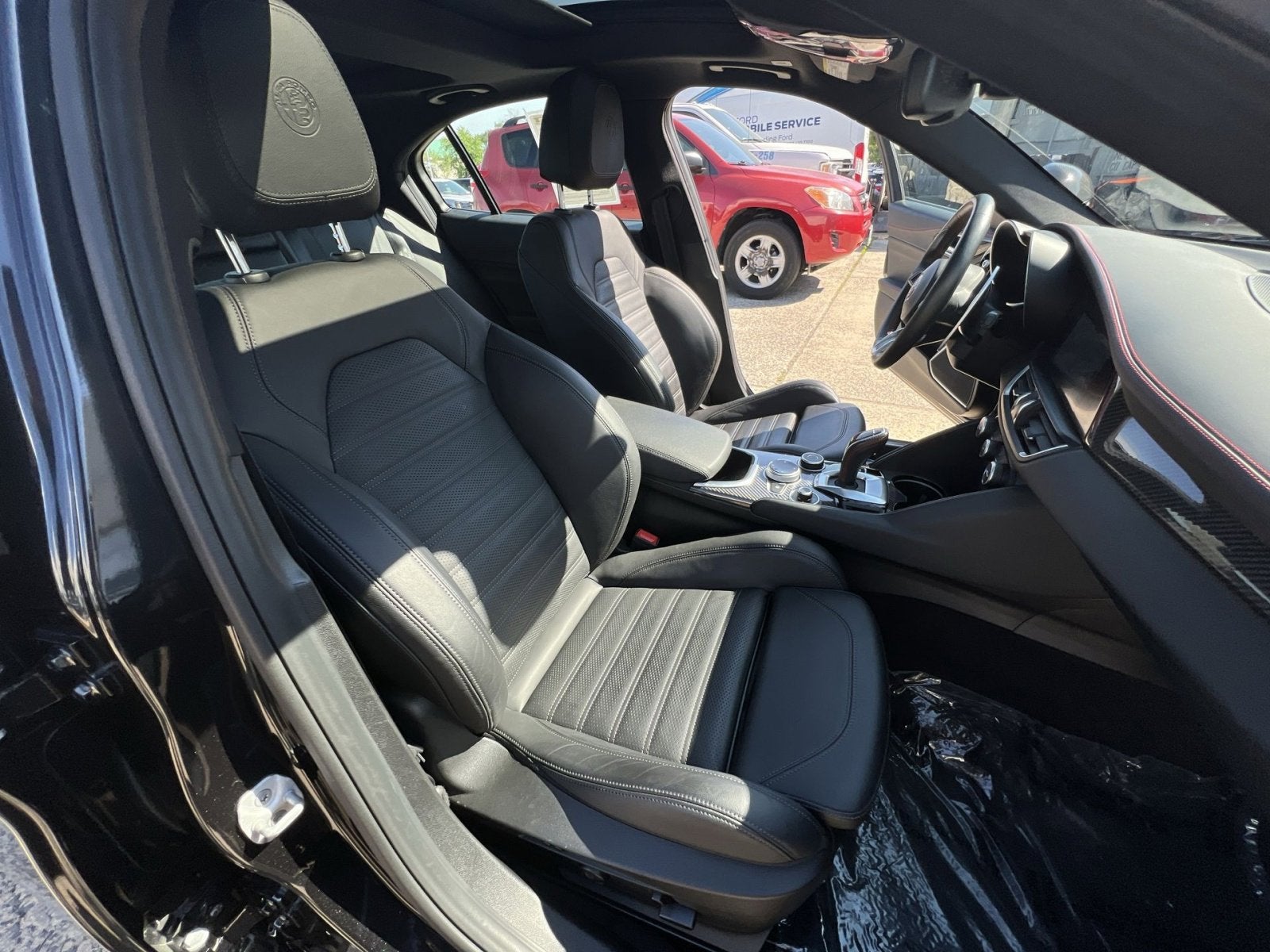 2023 Alfa Romeo Giulia Estrema