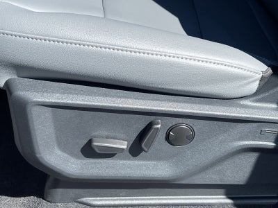 2025 Ford F-150 Lightning Flash™