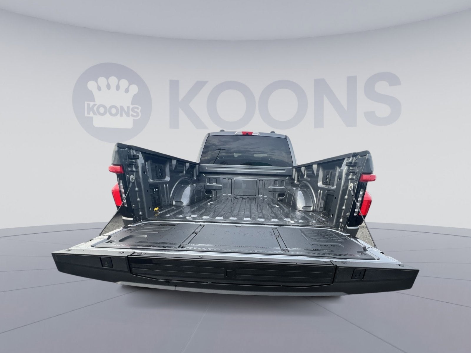 2025 Ford F-150 Lightning Flash™