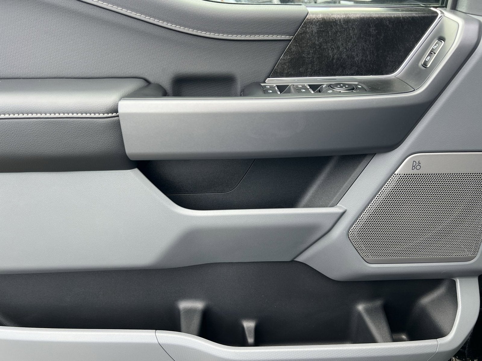 2025 Ford F-150 Lightning Flash™