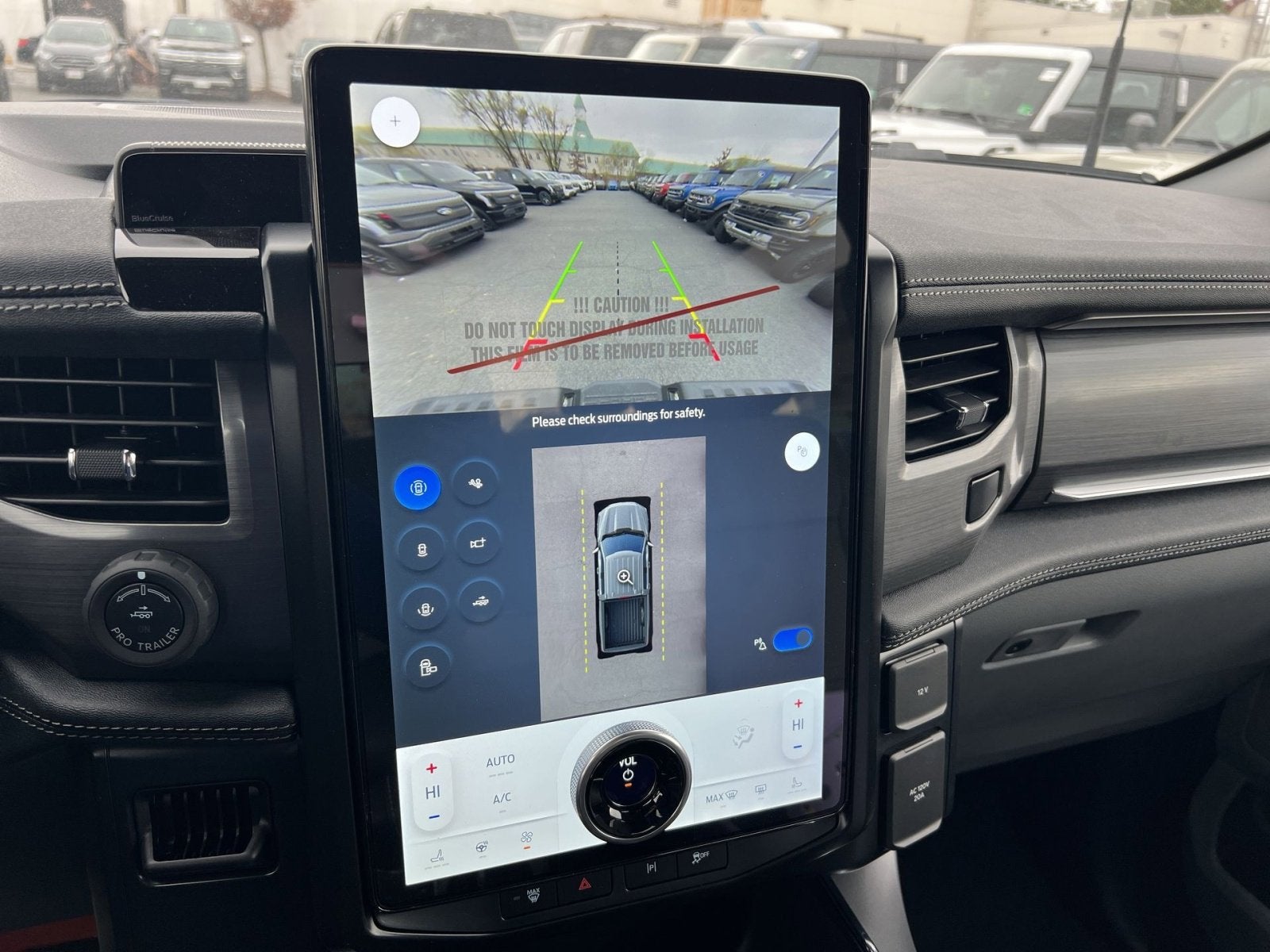 2025 Ford F-150 Lightning Flash™