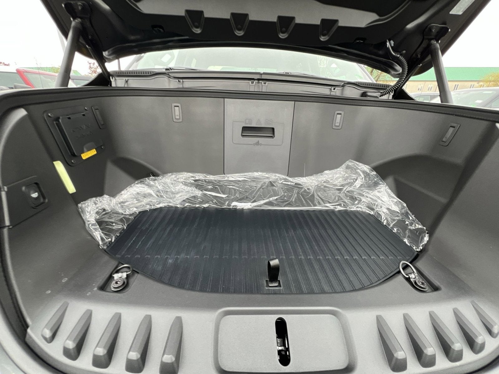 2025 Ford F-150 Lightning Flash™