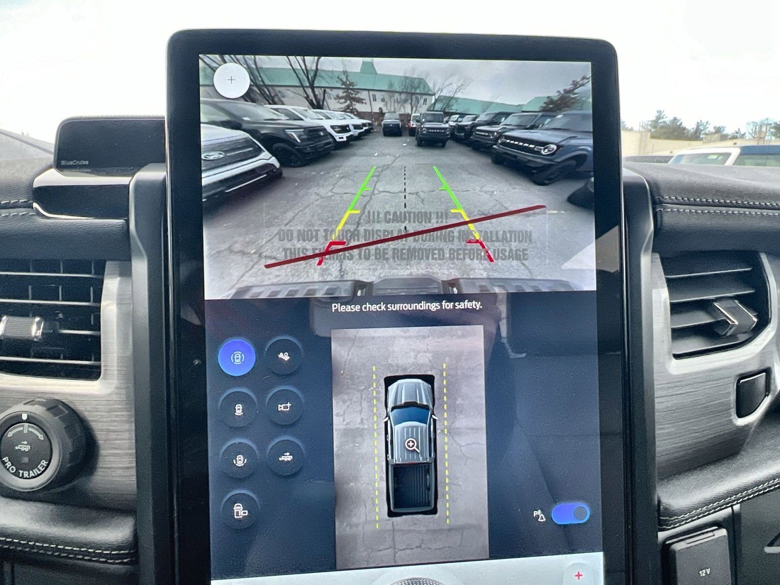 2025 Ford F-150 Lightning Flash™