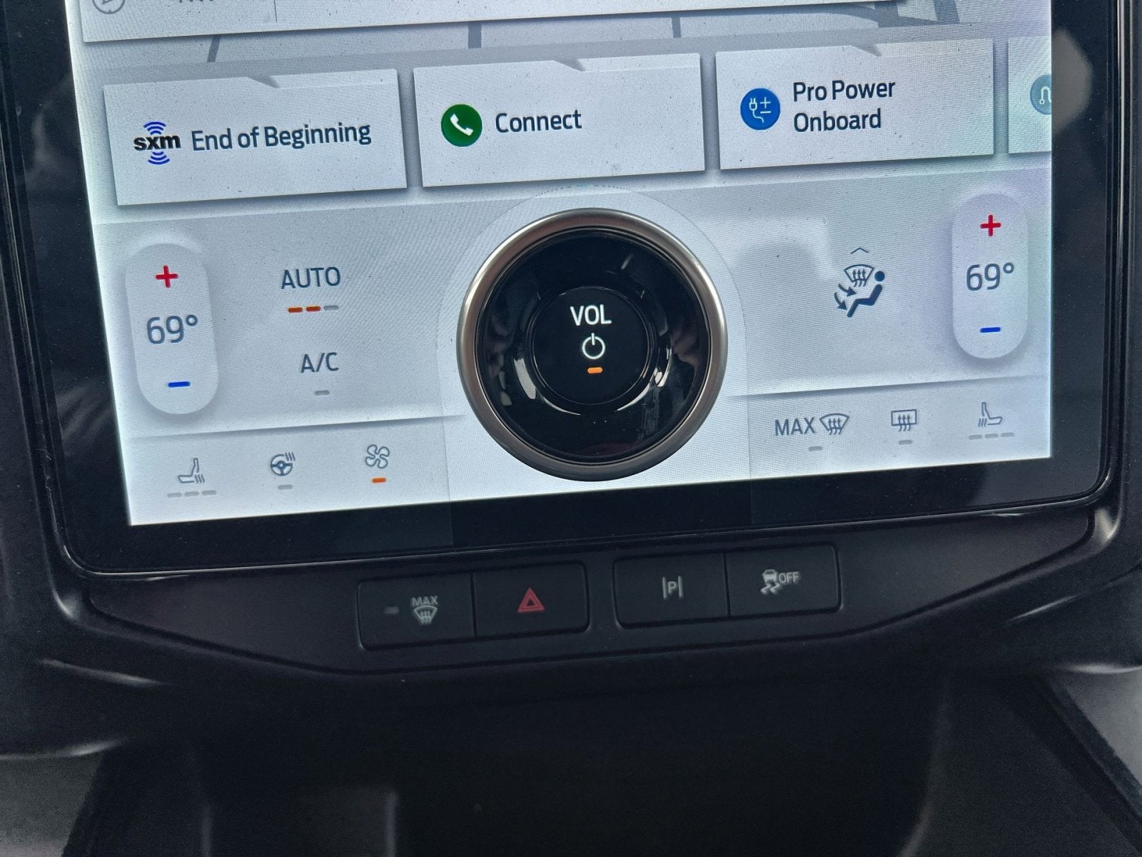 2025 Ford F-150 Lightning Flash™