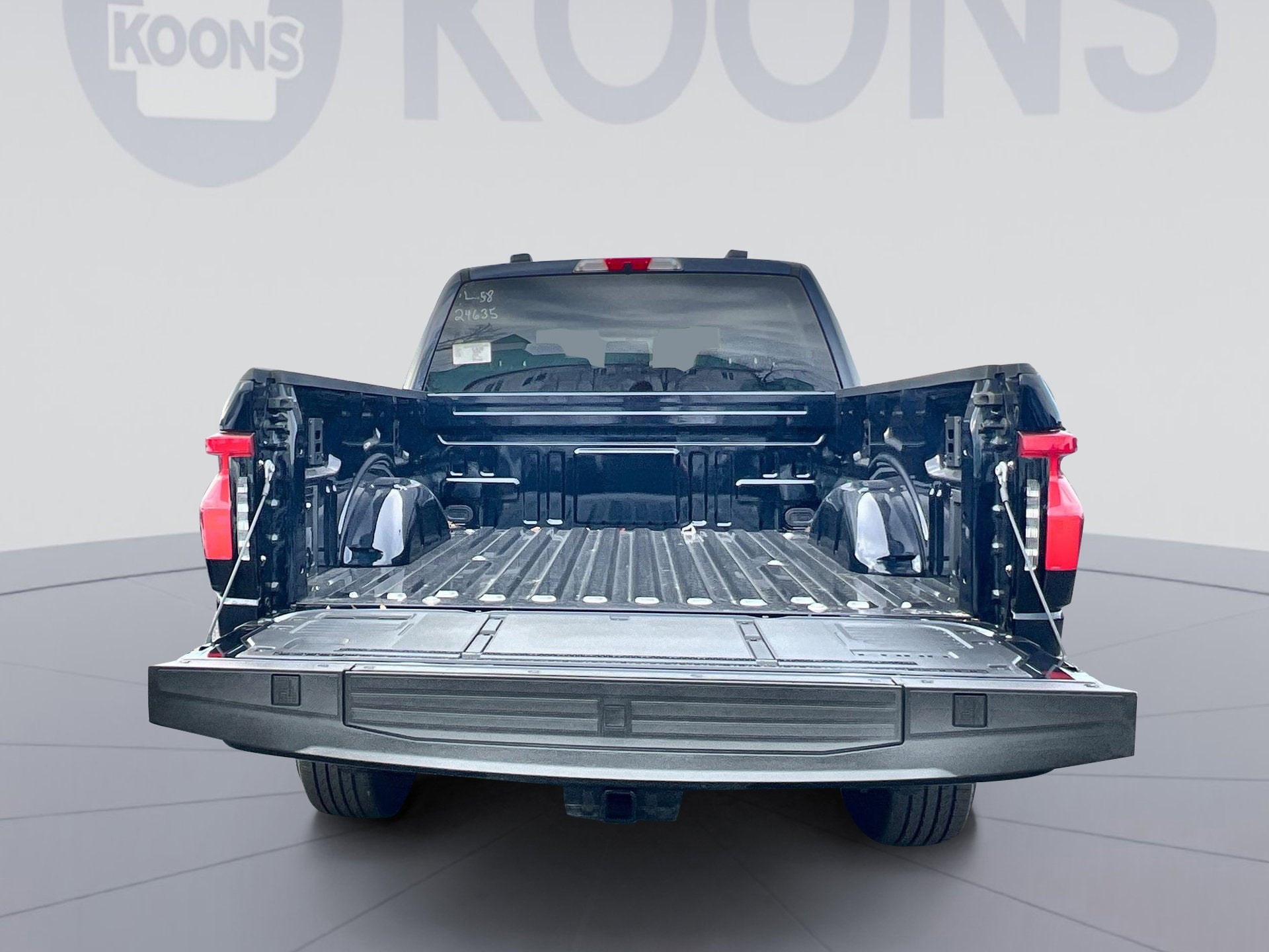 2025 Ford F-150 Lightning Flash™