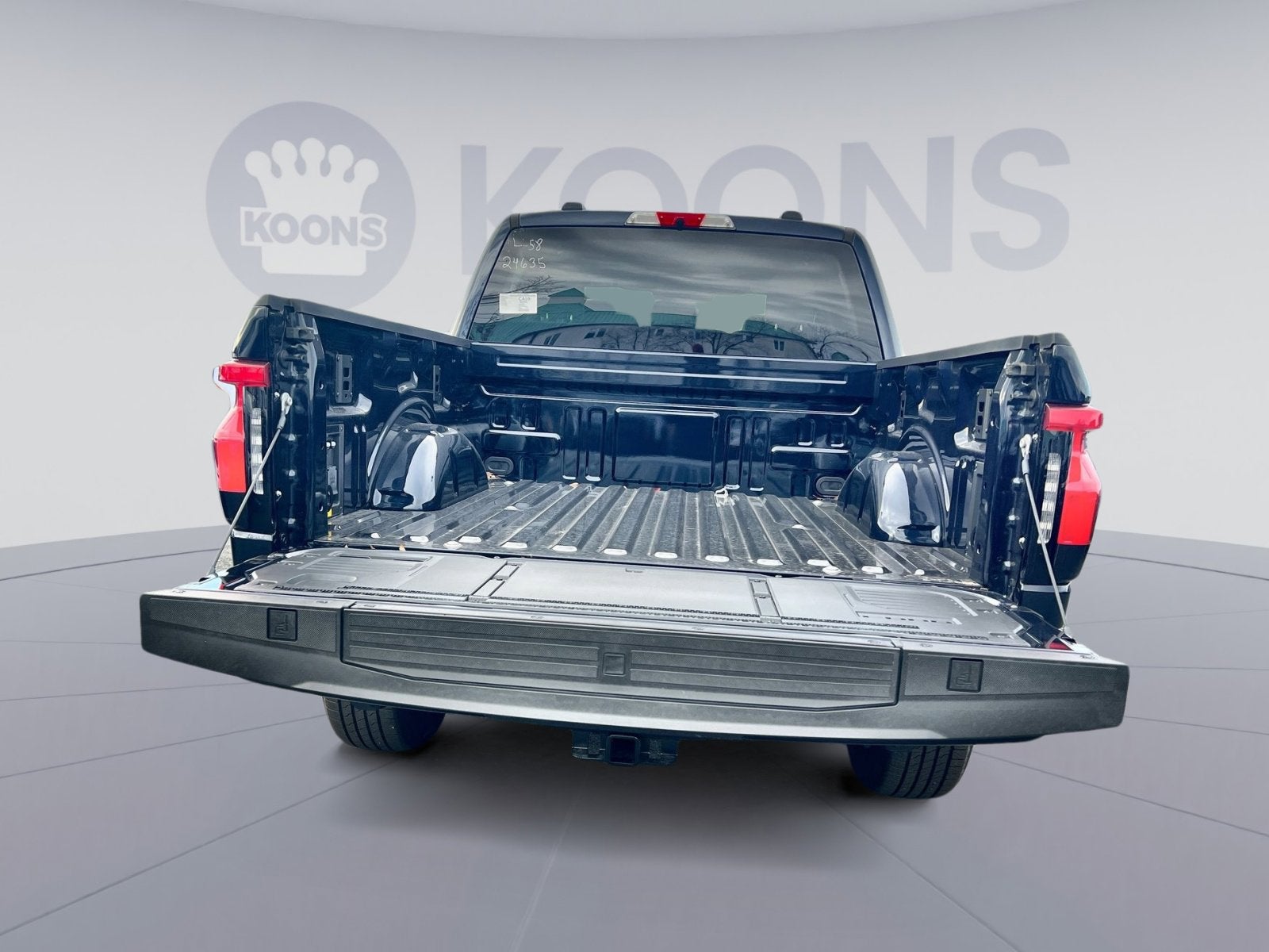 2025 Ford F-150 Lightning Flash™