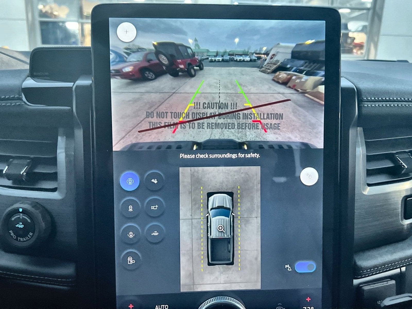 2025 Ford F-150 Lightning Flash™