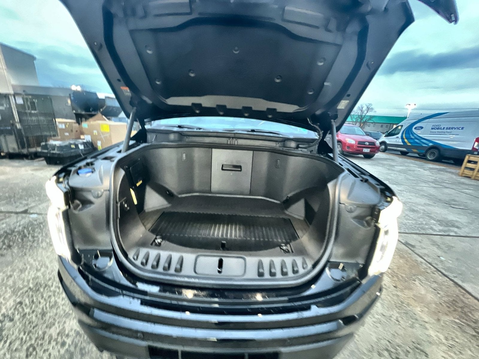 2025 Ford F-150 Lightning Flash™