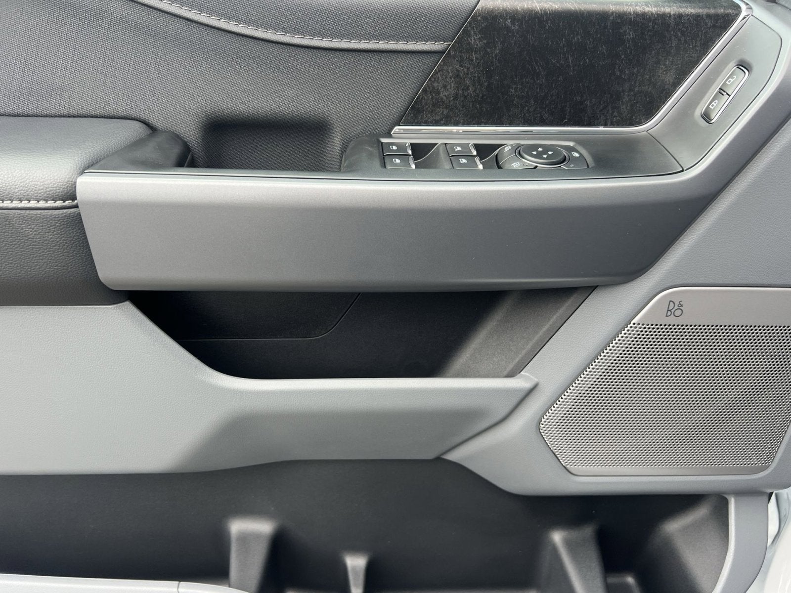 2025 Ford F-150 Lightning Flash™