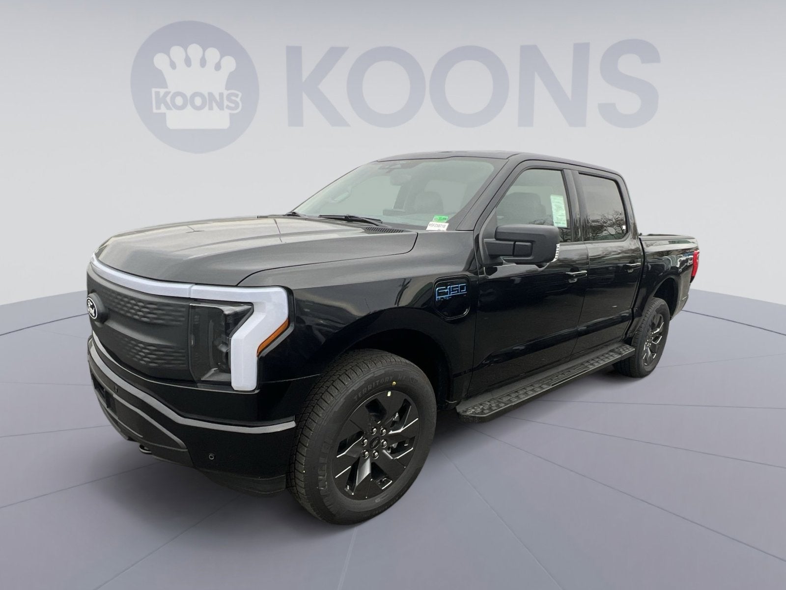 2025 Ford F-150 Lightning Flash™