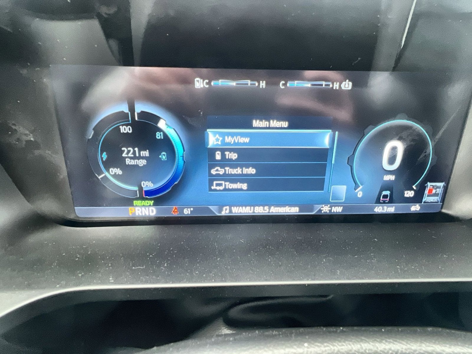 2025 Ford F-150 Lightning Flash™