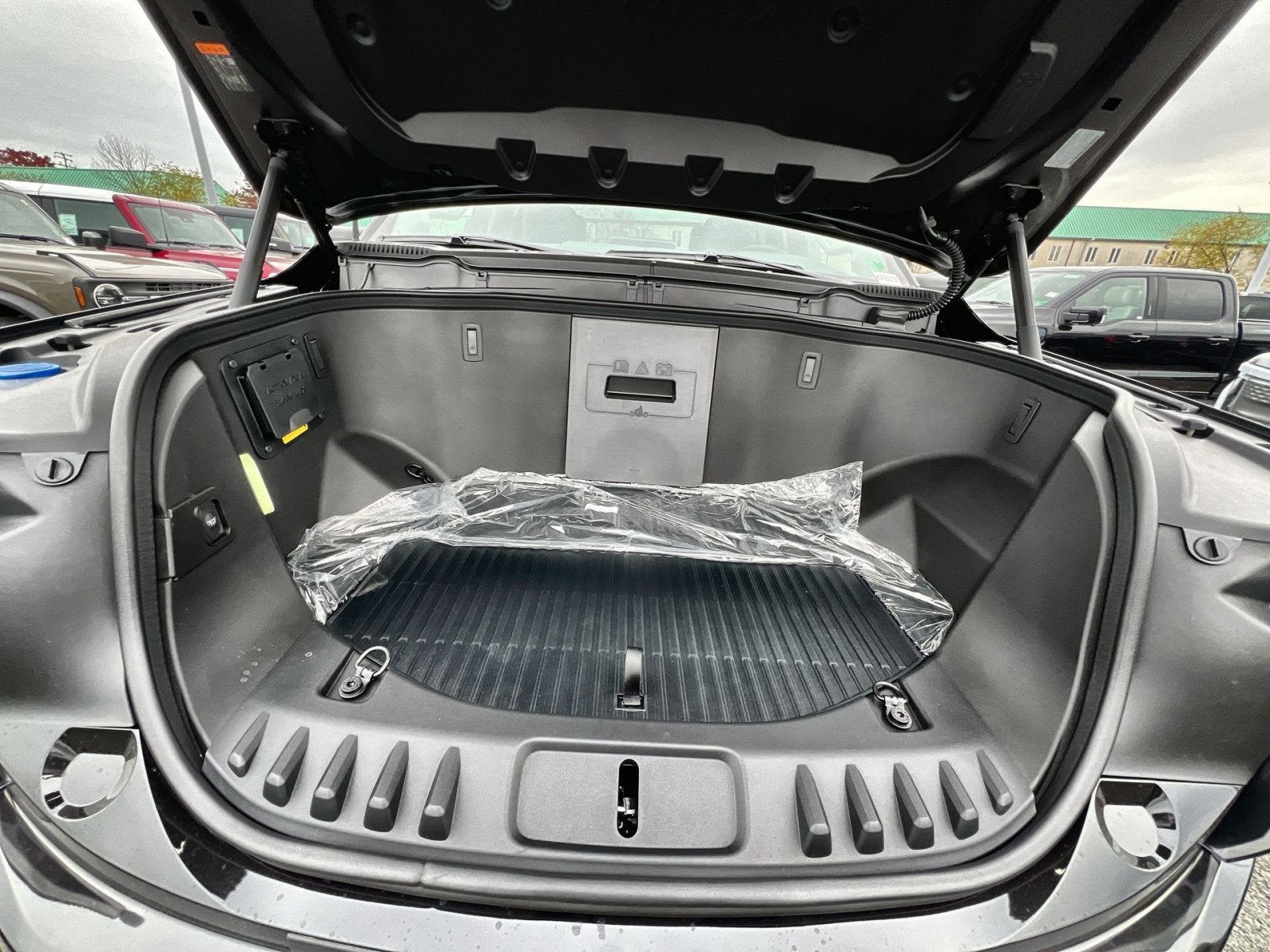 2025 Ford F-150 Lightning Flash™