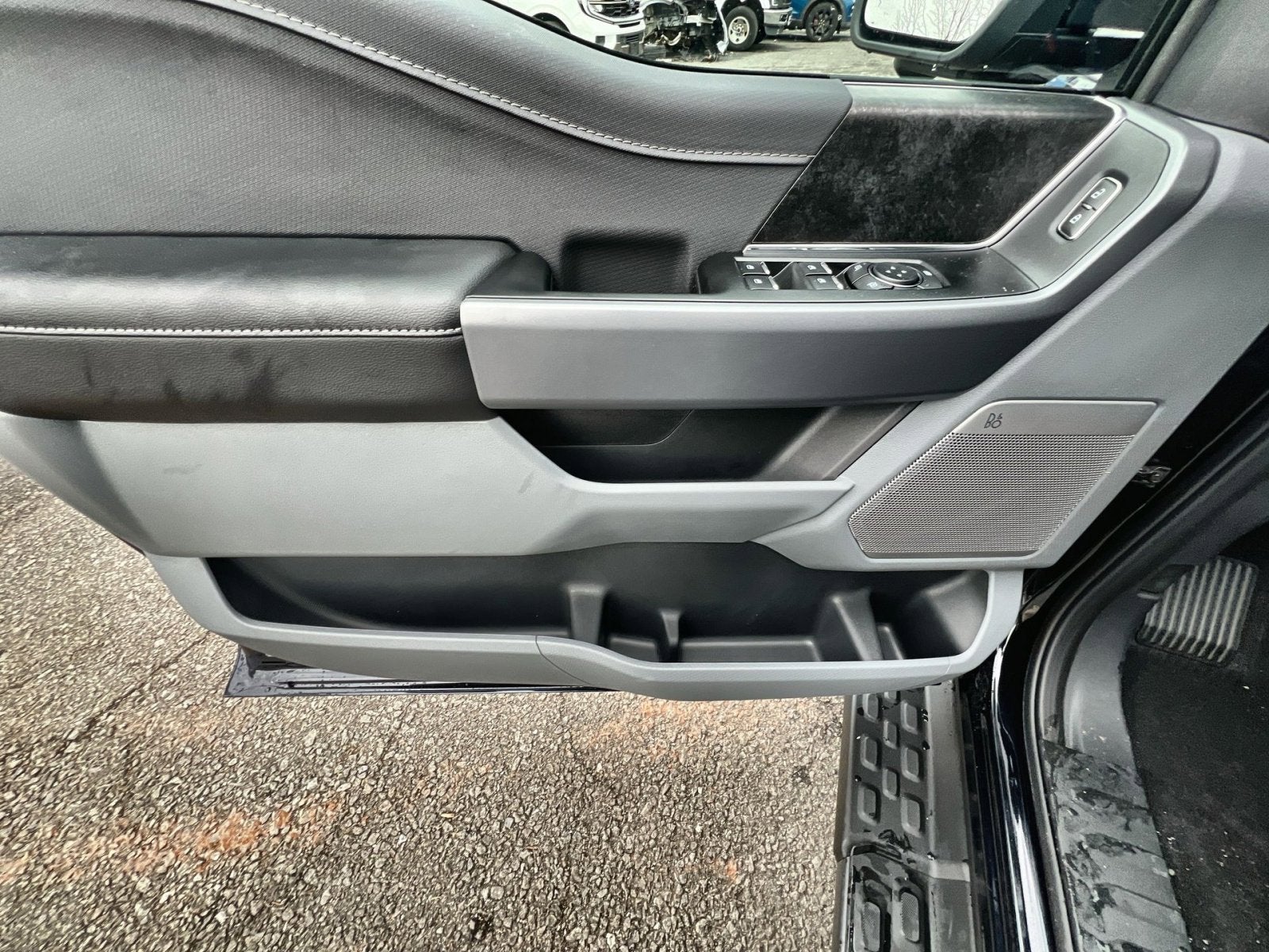 2025 Ford F-150 Lightning Flash™