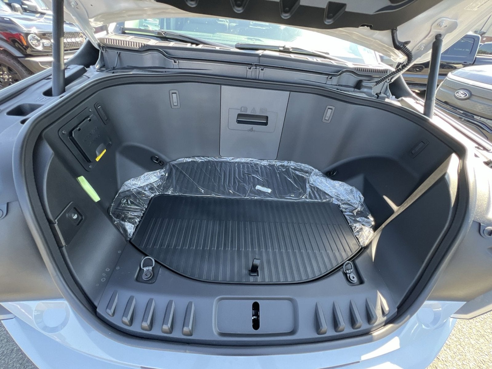 2025 Ford F-150 Lightning Flash™