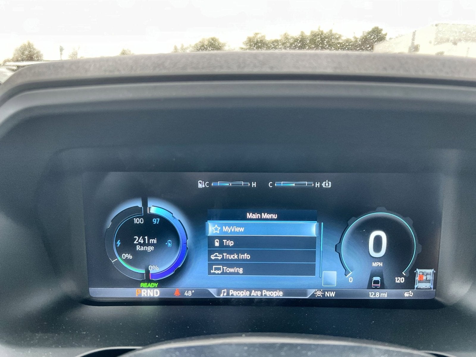 2025 Ford F-150 Lightning Flash™