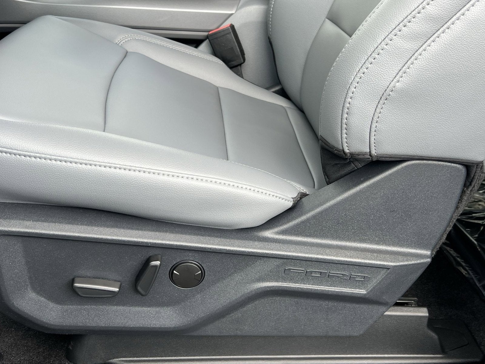 2025 Ford F-150 Lightning Flash™