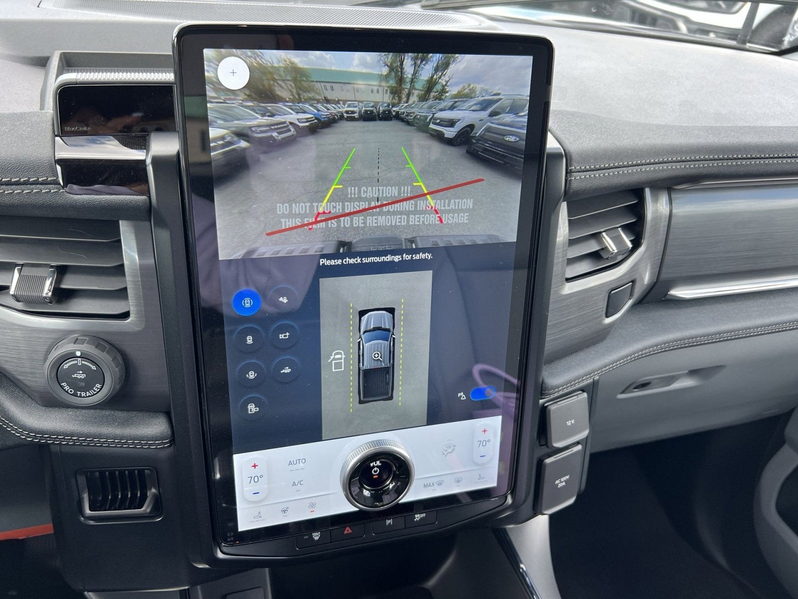 2025 Ford F-150 Lightning Flash™