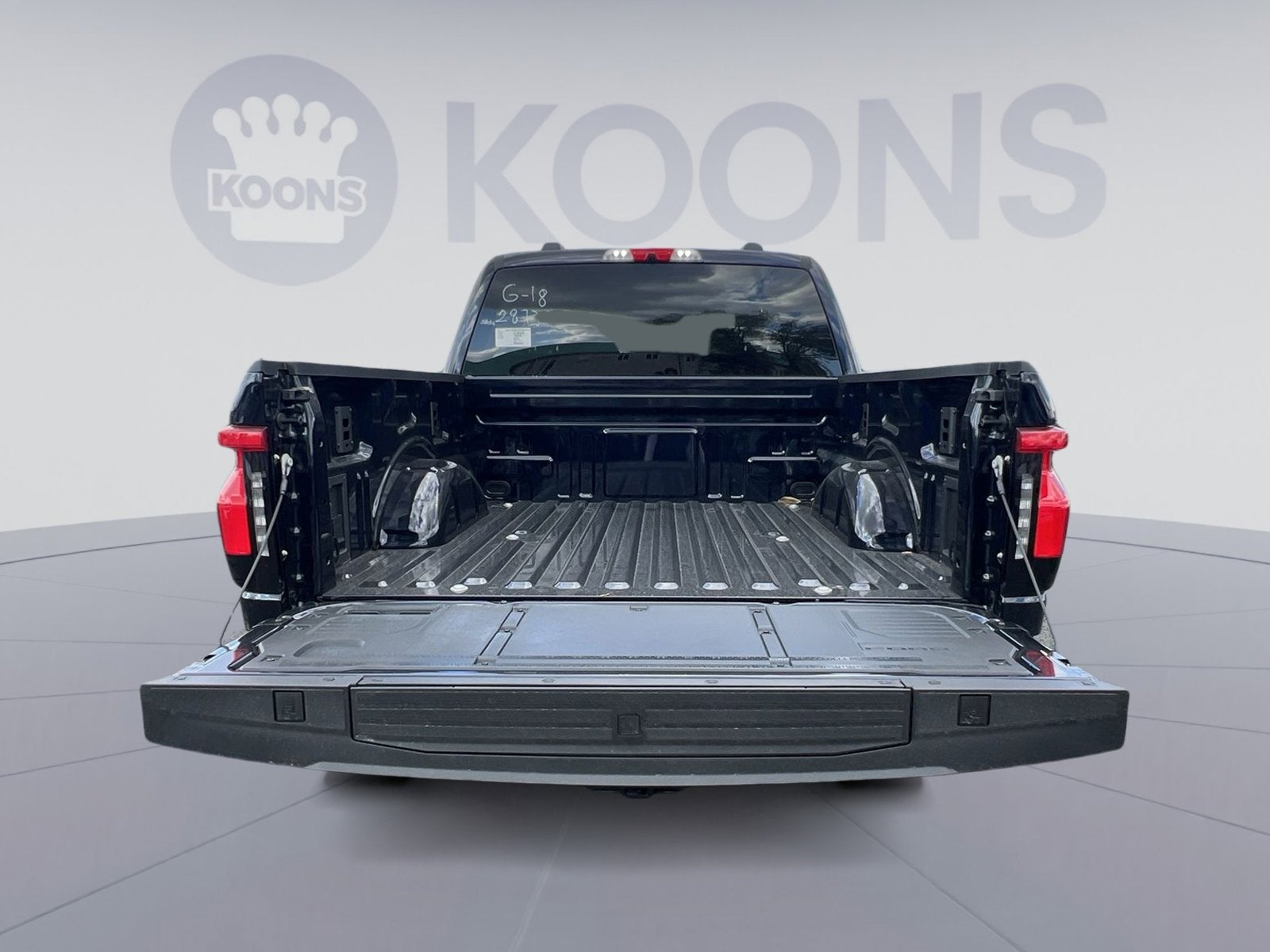 2025 Ford F-150 Lightning Flash™