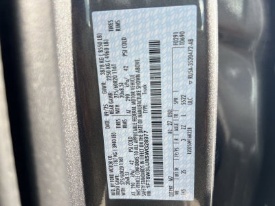 2025 Ford F-150 Lightning Flash™