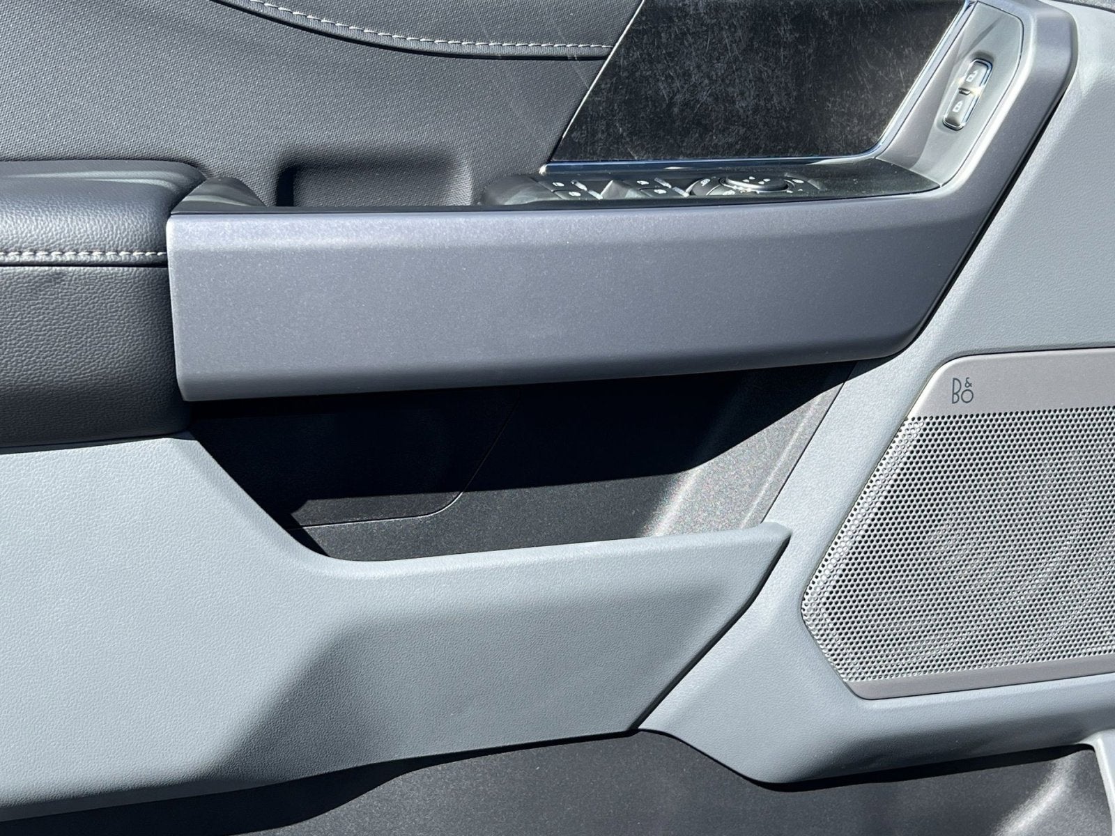 2025 Ford F-150 Lightning Flash™