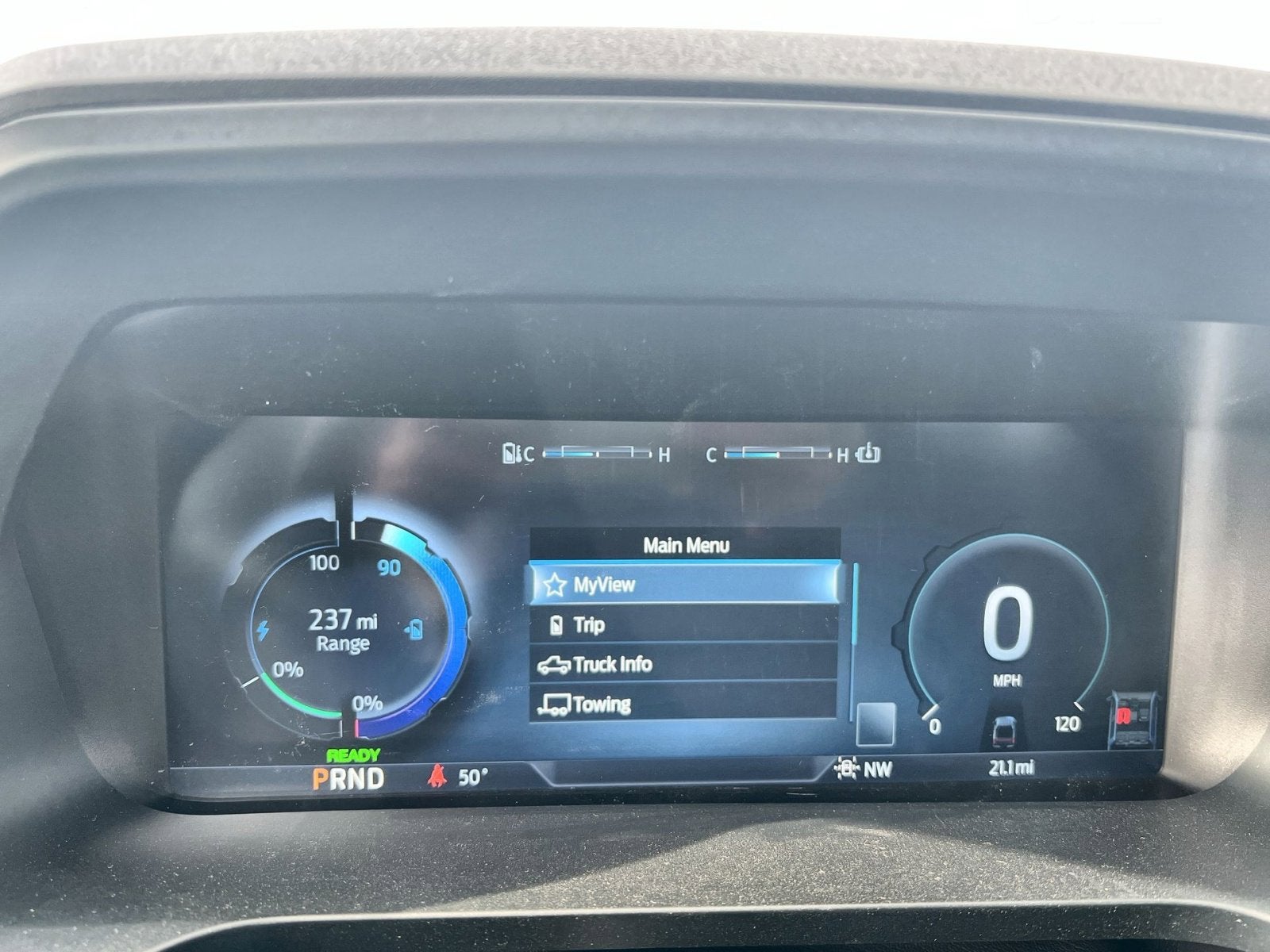 2025 Ford F-150 Lightning Lariat®