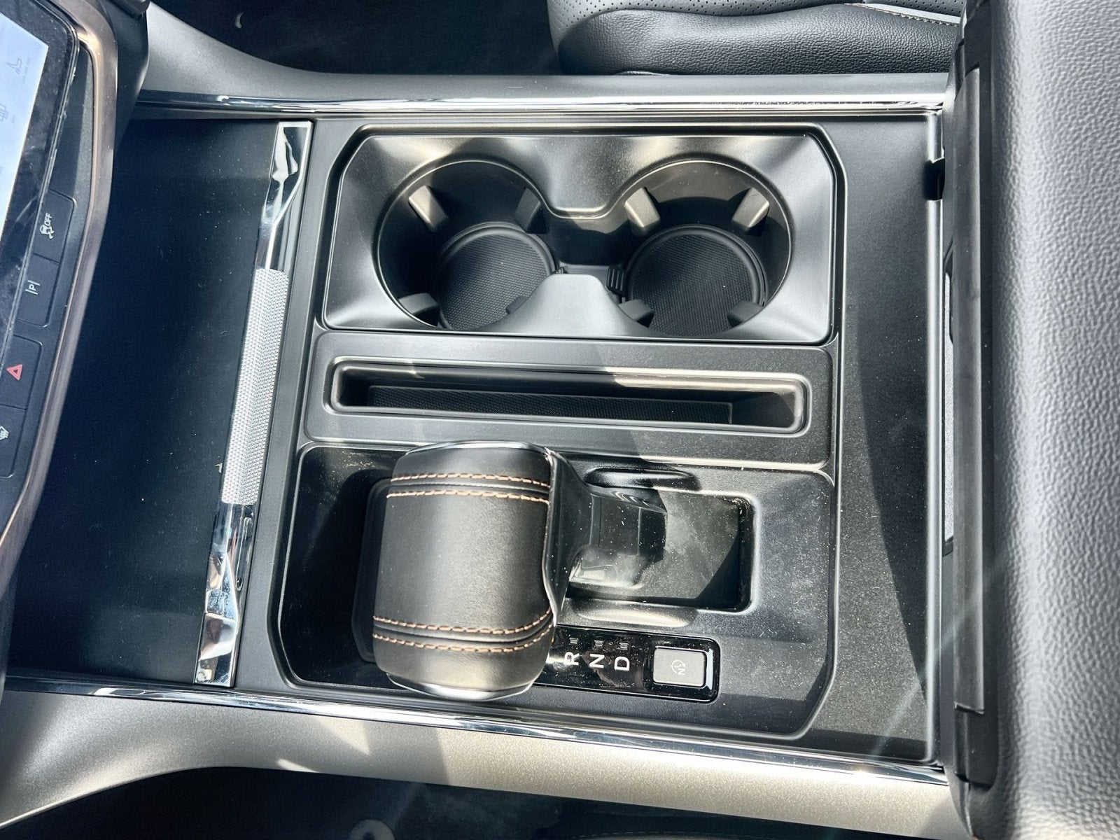 2025 Ford F-150 Lightning Lariat®