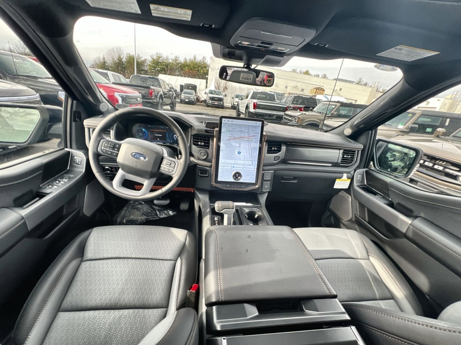 2025 Ford F-150 Lightning Lariat®