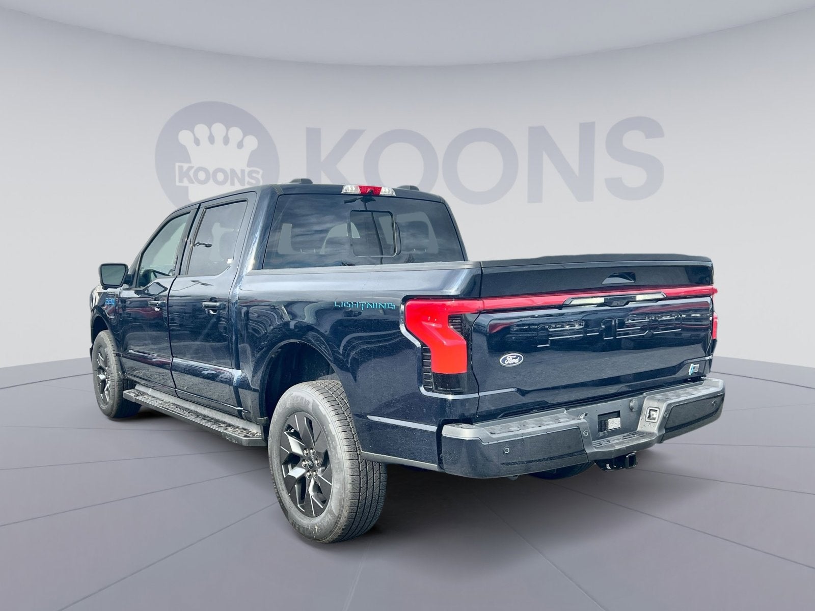 2025 Ford F-150 Lightning Lariat®